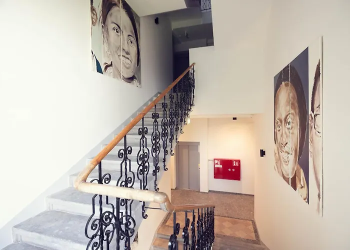 Leonart Living 23 Грац